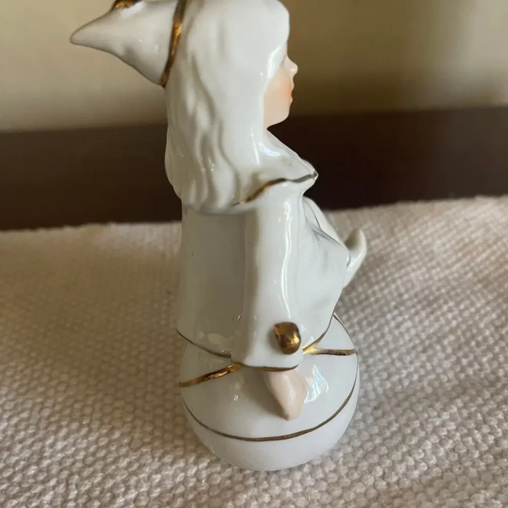 Vintage 80’s porcelain lady clown mime figurine
